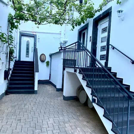 Weinhof Traumwohnung Im „la Mosel• Апартаменты Виннинген