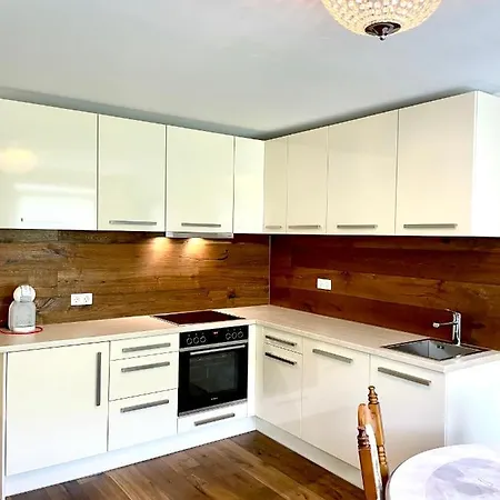 Апартаменты Weinhof Traumwohnung Im „la Mosel•