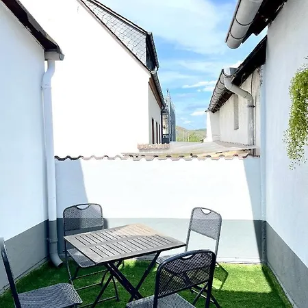 Апартаменты Weinhof Traumwohnung Im „la Mosel• Виннинген