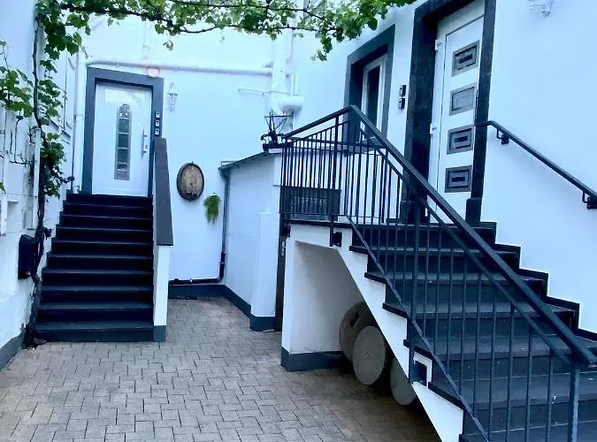 Weinhof Traumwohnung Im „la Mosel• Apartament Winningen